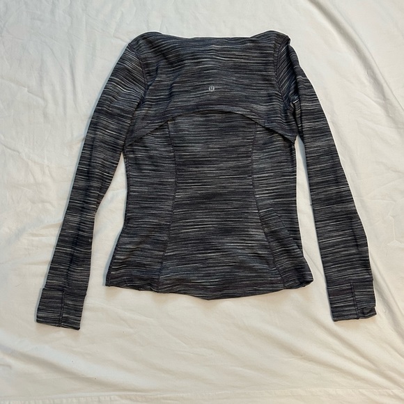 Lululemon Zip up hoodie - Picture 2 of 3